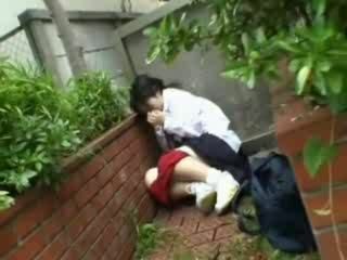 Gangbanged by Perverts - Innocent Nippon Schoolgirl First Time
