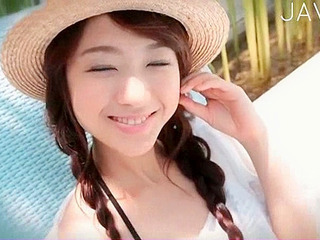 Fucking hot 'nippon' beauty flaunts her 'thai' curves in 'china'